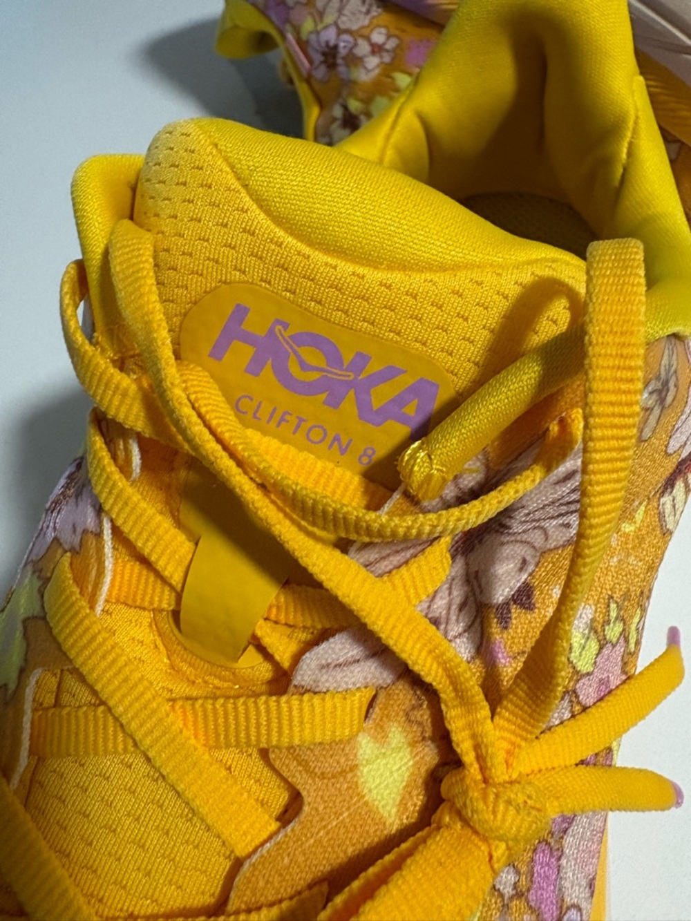 HOKA floral running shoes size 11 wide - Picture 5 of 8